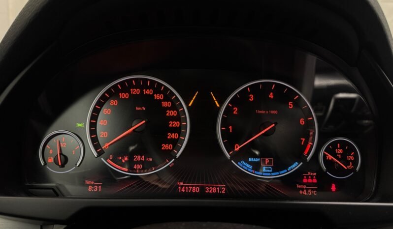 
								BMW X5 xDrive40e/ M-SPORT/ H&K/ NAVI/ ACC HUD/ PANO/ UE OK/ full									