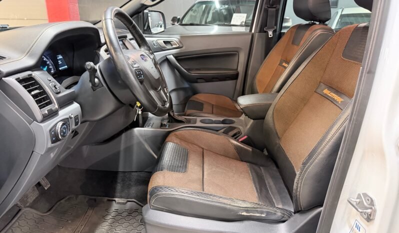 
								Ford Ranger Wildtrak 3.2 TDCi 200 ch full									