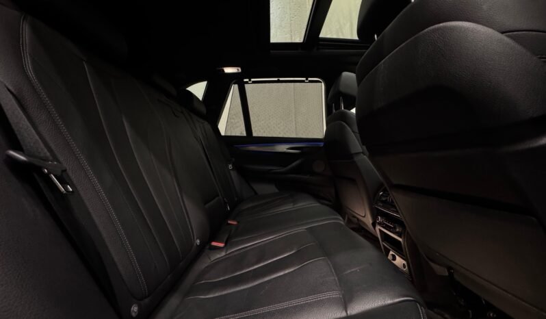 
								BMW X5 xDrive40e/ M-SPORT/ H&K/ NAVI/ ACC HUD/ PANO/ UE OK/ full									