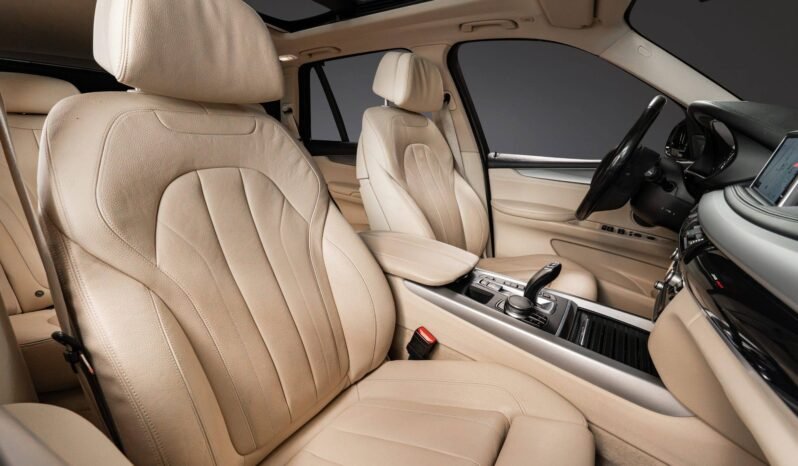 
								BMW X5 xDrive40e iPerformance M Sport | xDrive | HUD | ACC | Harman Kardon | Pano | Cuir | Caméra | Navi full									