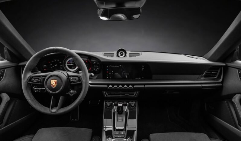 
								Porsche 911 Carrera 4 GTS PDK 480HK,18Veis,Chrono,Bose,Panorama full									