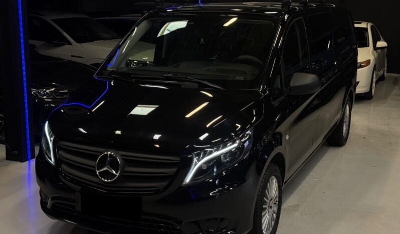 
								Mercedes-Benz Vito 119 CDI 4MATIC de 2023. full									