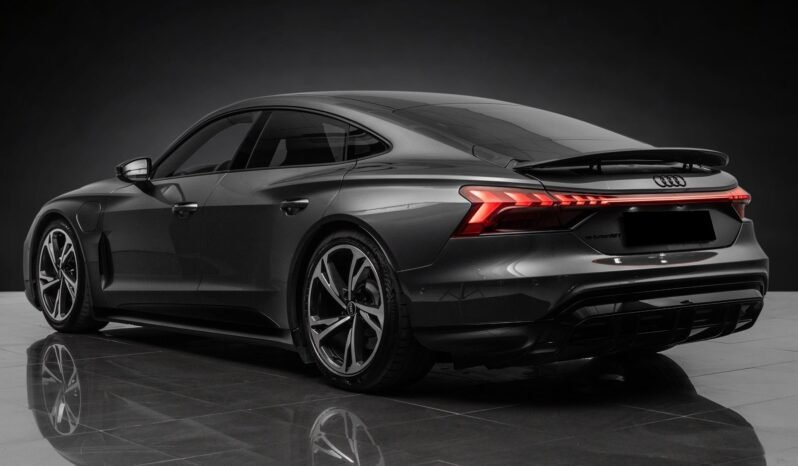 
								Audi e-tron GT quattro Pro 476 ch, 360°, ACC, B&O, HUD, Cuir, Toit panoramique, Matrix LED, Norvégien full									