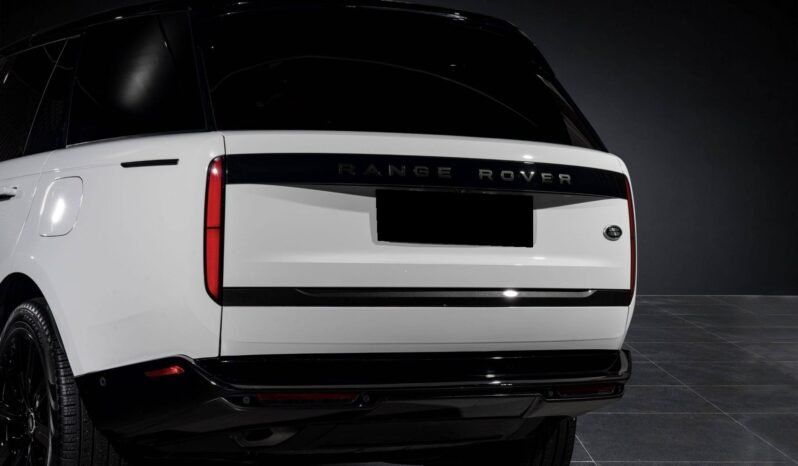 
								Land Rover Range Rover P440e SE AWD | 440 ch | PHEV | 360° | Meridian | Panoramique | ACC full									