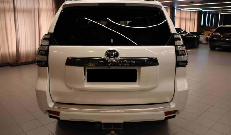 
								Toyota Land Cruiser GX 2.8 D-4D 204 ch | 4×4 | Black Pack | Suspension pneumatique | JBL | ACC | 360° | Garantie 10 ans full									