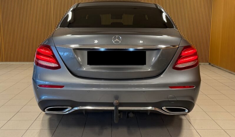 
								Mercedes-Benz Classe E E 220 d 194 ch — 2016 full									