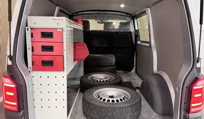 
								Volkswagen Transporter 2.0 TDI 4MOTION de 2019, 150 ch full									