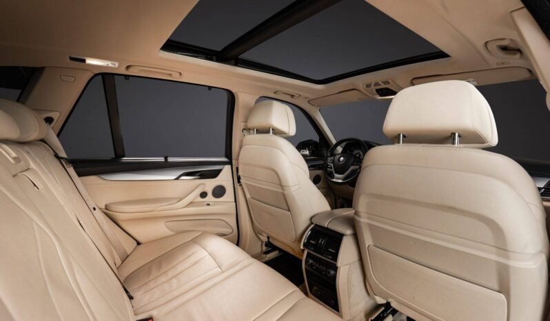 
								BMW X5 xDrive40e iPerformance M Sport | xDrive | HUD | ACC | Harman Kardon | Pano | Cuir | Caméra | Navi full									