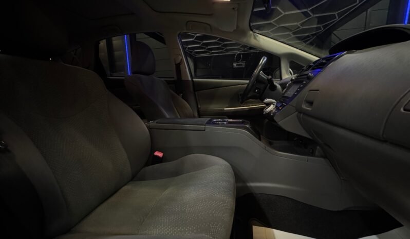 
								Toyota Prius+ 1.8 Hybride de 2013, 198 000 km full									