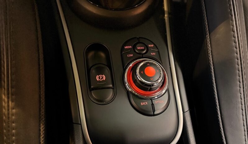 
								MINI Countryman Cooper SE ALL4 MAXIMIZE – H/K – CUIR – ACC – CAMÉRA – LED full									