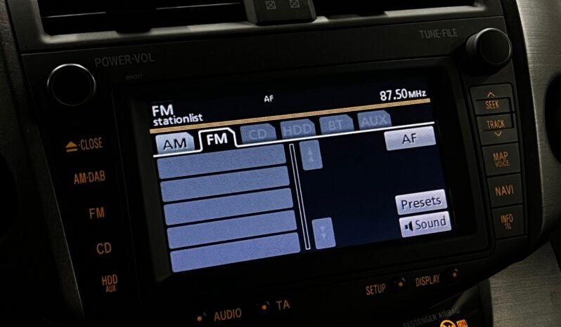 
								oyota RAV4 2.2 D-4D 150 ch – 4×4 – AUTOMATIQUE – CAMÉRA ARRIÈRE – GRIS – UE 11/2027 full									