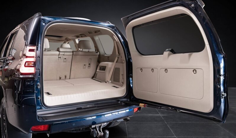 
								Toyota Land Cruiser 2.8 D-4D 204 ch GX | 7 places | Pack Noir | 360° | Cuir | Toit panoramique full									