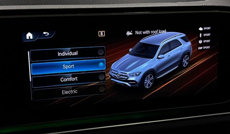 
								Mercedes-Benz GLE 350 AMG 4MATIC – Distronic+ – AIRMATIC – Toit panoramique – Burmester – Attelage full									