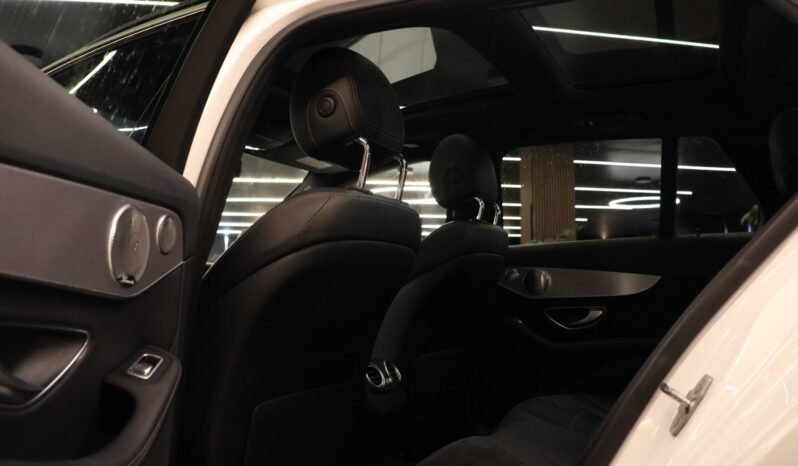 
								Mercedes-Benz C 220 d 4MATIC AMG | Burmester | Pano | Pack Nuit | Attelage | Facelift full									