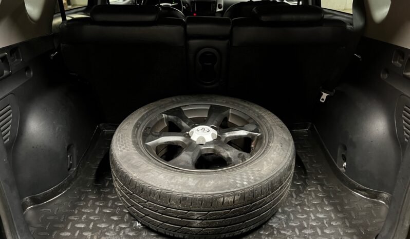 
								oyota RAV4 2.2 D-4D 150 ch – 4×4 – AUTOMATIQUE – CAMÉRA ARRIÈRE – GRIS – UE 11/2027 full									