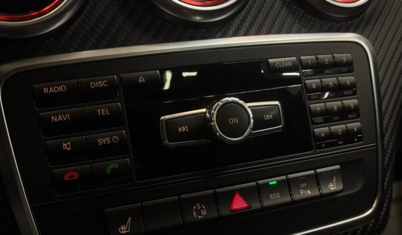 
								Mercedes-Benz Classe A 180 AMG de 2013, Automatique full									
