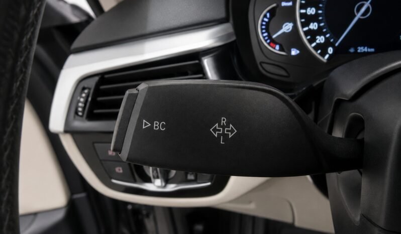 
								BMW 520d BMW 520d xDrive – 190 ch – Boîte automatique full									
