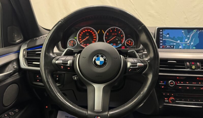 
								BMW X5 xDrive40e/ M-SPORT/ H&K/ NAVI/ ACC HUD/ PANO/ UE OK/ full									