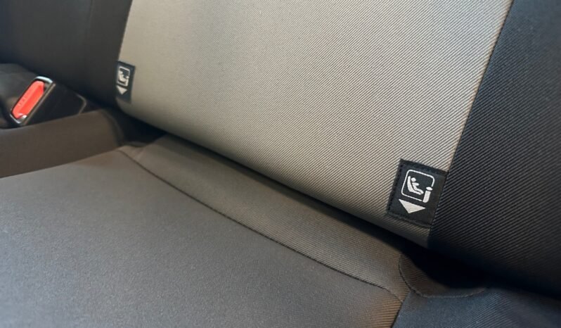 
								Toyota Yaris 1.5 Hybrid automatique de 2018 avec 105 000 km full									