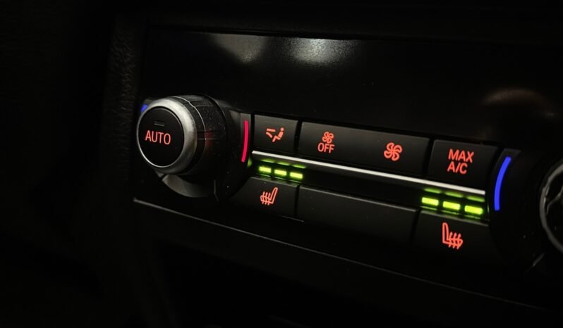 
								BMW X5 xDrive40e/ M-SPORT/ H&K/ NAVI/ ACC HUD/ PANO/ UE OK/ full									