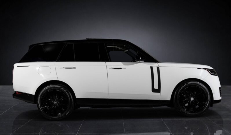 
								Land Rover Range Rover P440e SE AWD | 440 ch | PHEV | 360° | Meridian | Panoramique | ACC full									