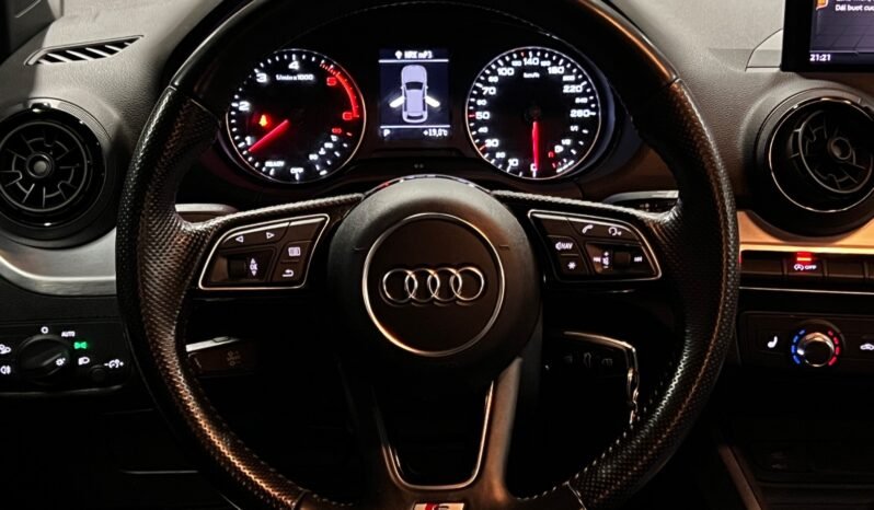 
								Audi Q2 2.0 TDI 190 ch S line quattro — CARPLAY • RÉGULATEUR • NOUVEAU UE full									