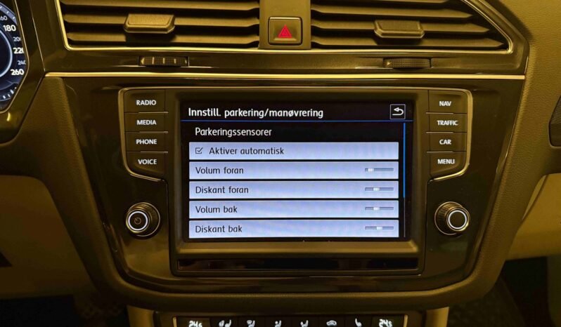 
								Volkswagen Tiguan 1.4 TSI 150 ch 4MOTION DSG | Cuir | Mémoire | Crochet | Webasto | Caméra | Navigation full									