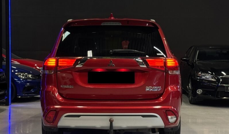 
								Mitsubishi Outlander 1 PROPRIÉTAIRE / PHEV / HYBRIDE / 4×4 / CONDUITE À DROITE / CAMÉRA À DROITE / NEUF UE full									