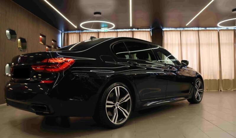 
								BMW 740Le xDrive iPerformance M Sport | HUD | ACC | Soft-Close | Pano | Laser | B&W full									