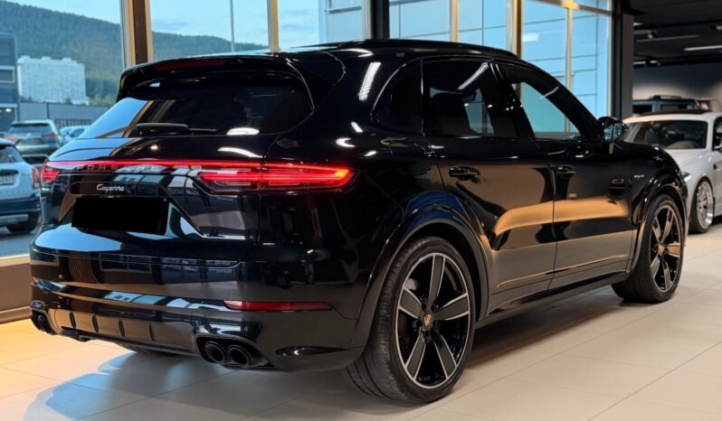 
								Porsche Cayenne E-Hybrid 476 ch – DESIGN SPORT – CUIR – BOSE – PANORAMIQUE – ESSIEU ARRIÈRE full									