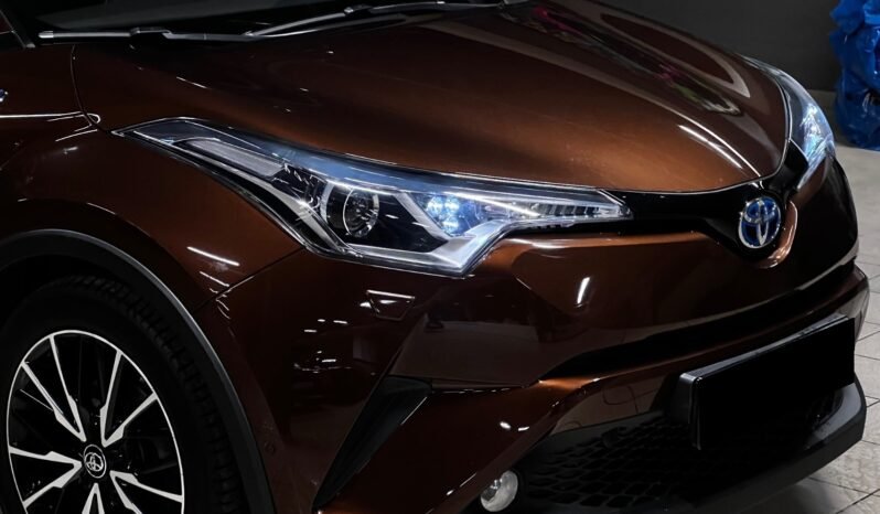 
								Toyota C-HR Suprême – Croisière – Combiné R. – Sans clé full									