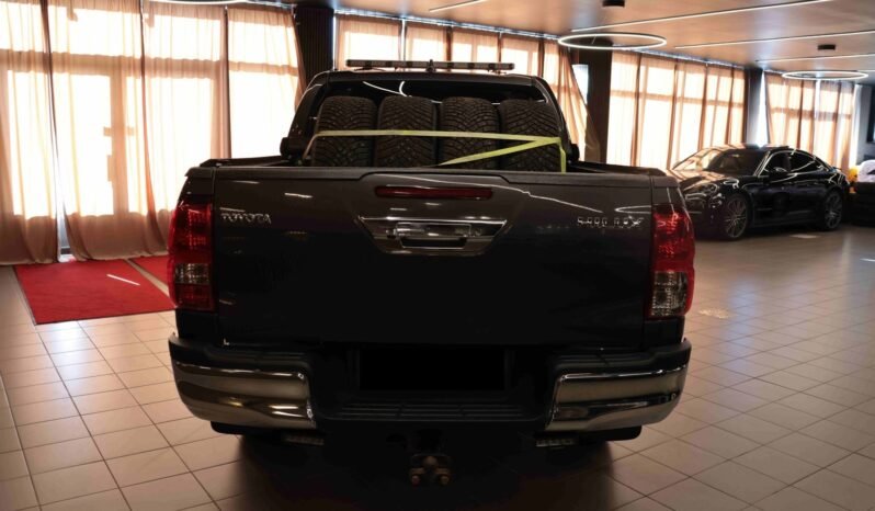 
								Toyota Hilux 2.8 D-4D 204 ch 4×4 | Automatique | Caméra de recul | Feux de travail | Attelage 3 500 kg | Garantie 10 ans full									