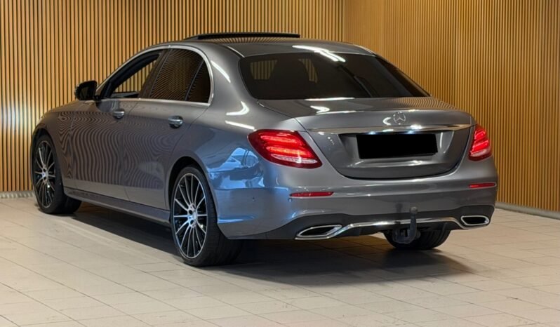 
								Mercedes-Benz Classe E E 220 d 194 ch — 2016 full									