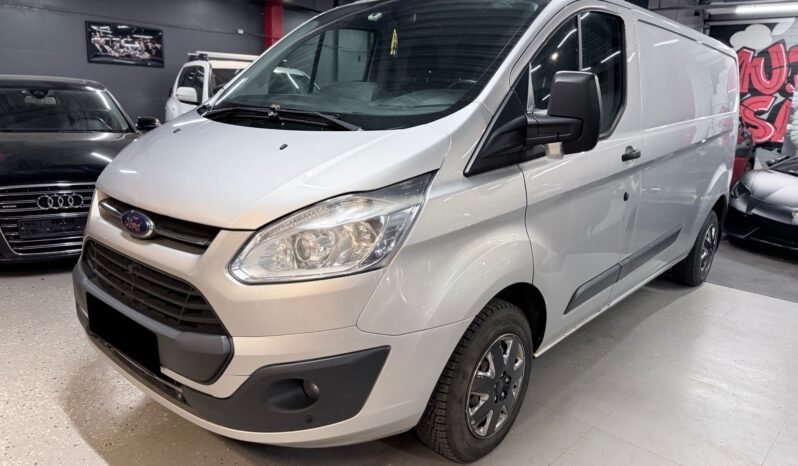 
								Ford Transit Custom 2.0 TDCI 170 ch – Version longue – Attelage crochet full									