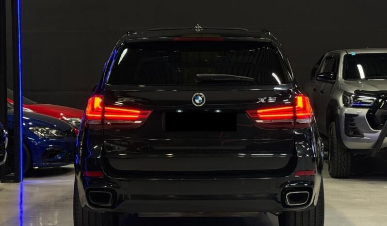 
								BMW X5 xDrive40e/ M-SPORT/ H&K/ NAVI/ HUD/ PANO/ NUIT/ SOFT full									