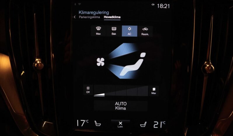 
								Volvo V60 Cross Country D4 190 ch AWD | Momentum | Automatique | Navigation | DAB+ | Chauffage | Crochet | Coffre de toit full									