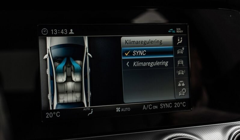 
								Mercedes-Benz E 300 e Berline Hybride Rechargeable 320 ch / Caméra / Éclairage d’ambiance / Pack Nuit / Jantes alliage / Automatique full									