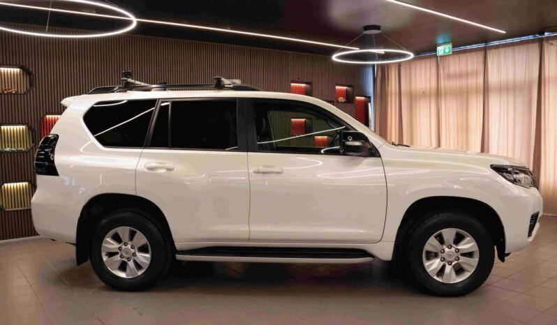 
								Toyota Land Cruiser GX 2.8 D-4D 204 ch | 4×4 | Black Pack | Suspension pneumatique | JBL | ACC | 360° | Garantie 10 ans full									