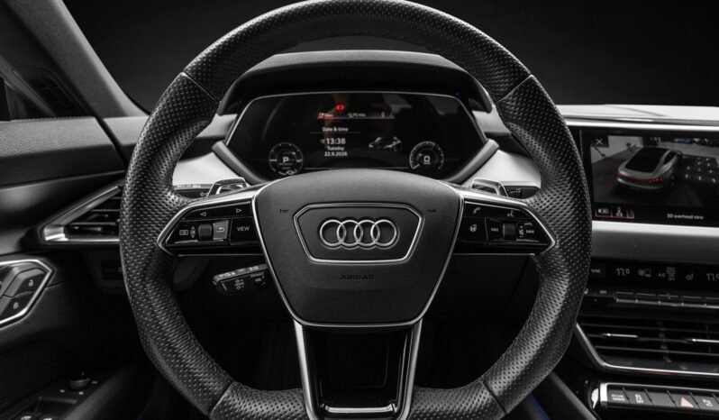 
								Audi e-tron GT quattro Pro 476 ch, 360°, ACC, B&O, HUD, Cuir, Toit panoramique, Matrix LED, Norvégien full									