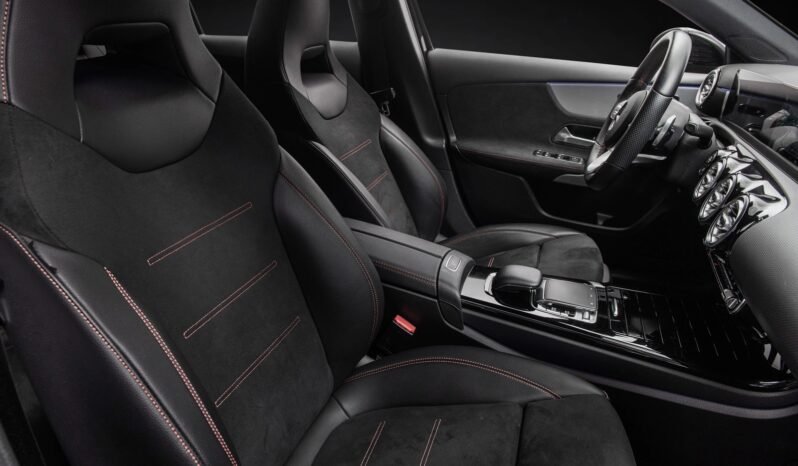 
								Mercedes-Benz A 220 190 ch 4MATIC 2x AMG – Widescreen, Distronic, Pack Nuit, 1 Propriétaire full									