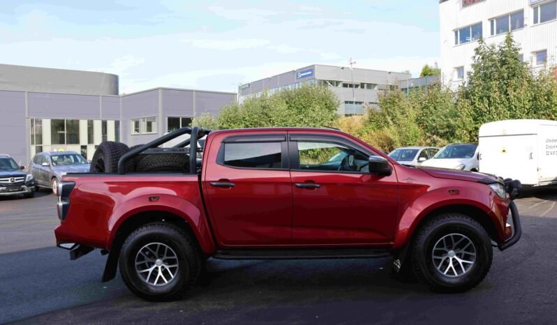 
								ISUZU D-MAX AT35 4×4 — 163 CH full									