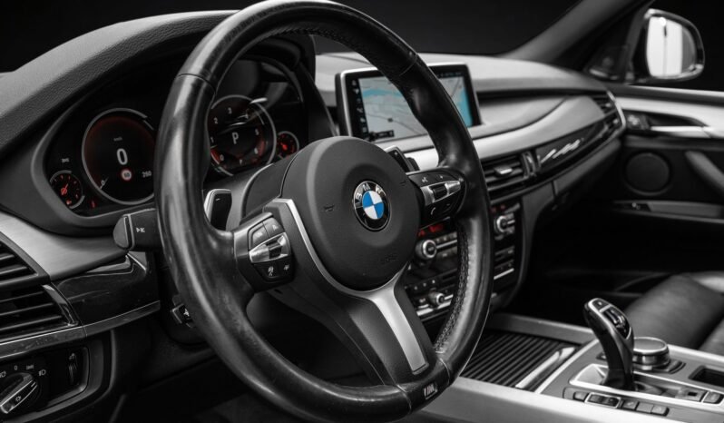 
								BMW X5 30d 258HK M-Sport, Affichage tête haute, Harman Kardon, toit panoramique, Webasto, HFest full									