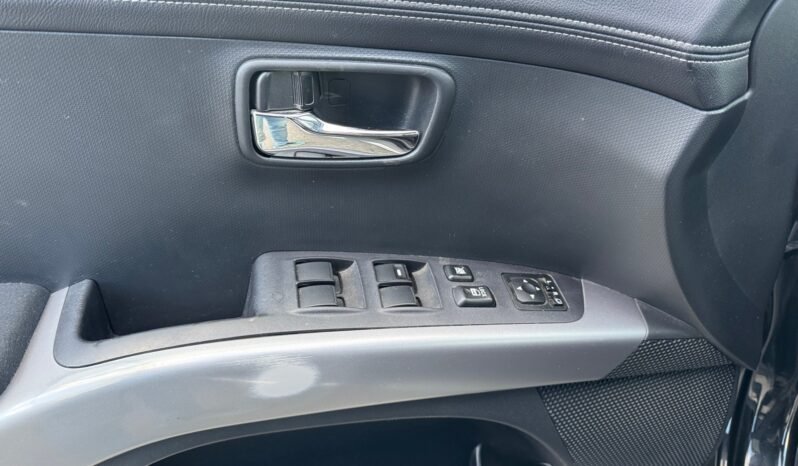 
								Mitsubishi Outlander 2.2 DI-D 156 ch 4×4 Automatique full									