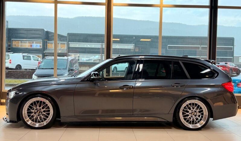 
								BMW 320iA xDrive 184 ch – M SPORT – HARMAN KARDON – HUD – CUIR – PANORAMIQUE full									