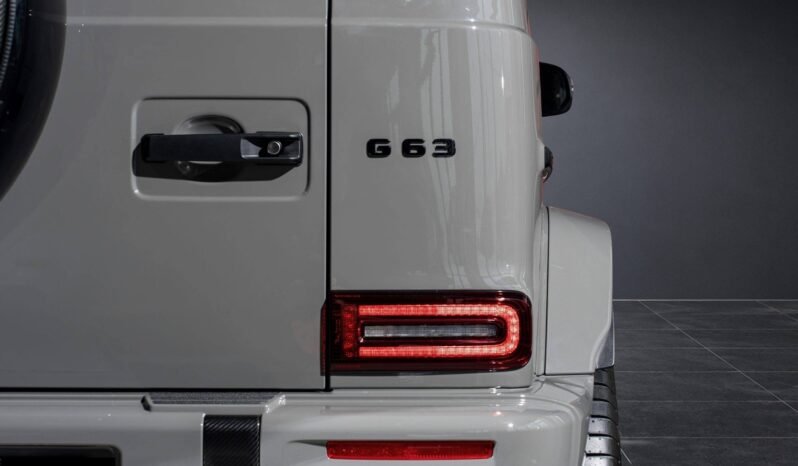 
								Mercedes-AMG G 63 605 ch | V8 Biturbo | 4MATIC | Mild-Hybrid | AMG Performance | Équipement haut de gamme full									