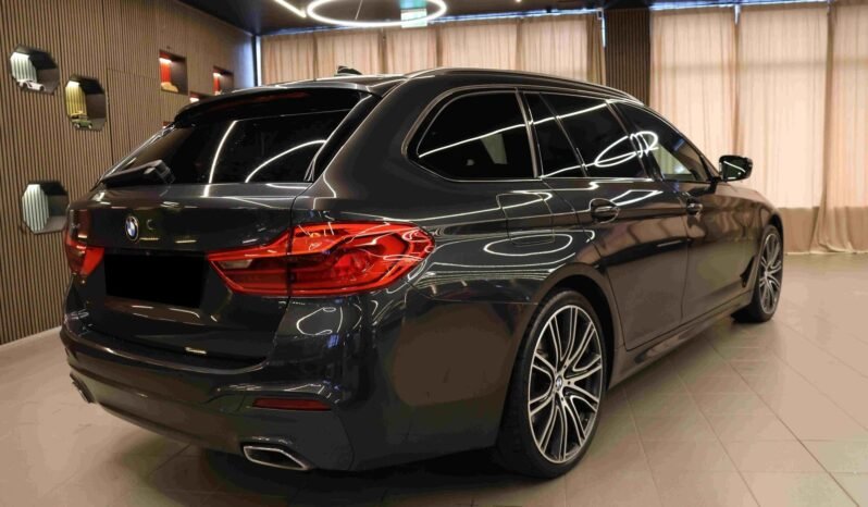 
								BMW 520d xDrive M Sport | 193 ch | HUD | ACC | Harman Kardon | Pano | Webasto full									