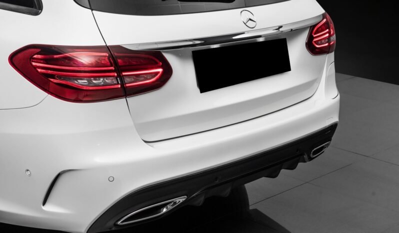 
								Mercedes-Benz C 300 2x AMG, 360°, Distronic, Burmester, Cuir, Toit panoramique, Pack Nuit full									