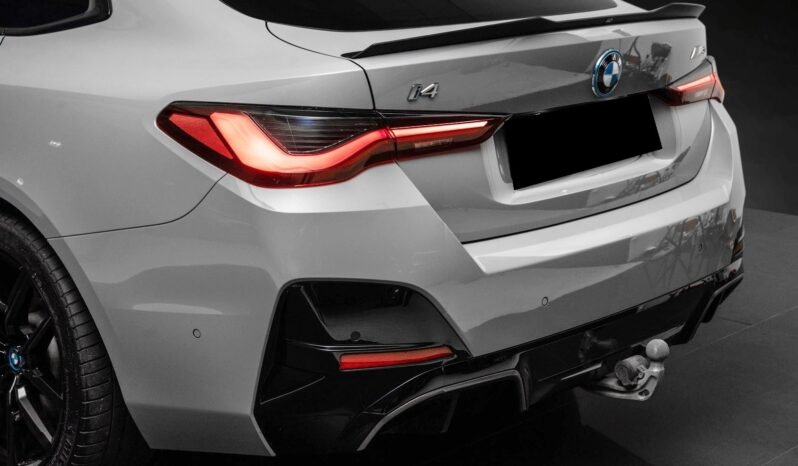 
								🚘 BMW i4 M50 xDrive, 360°, ACC, HUD, Cuir, Laser, Toit ouvrant, Harman Kardon, 498 km WLTP full									