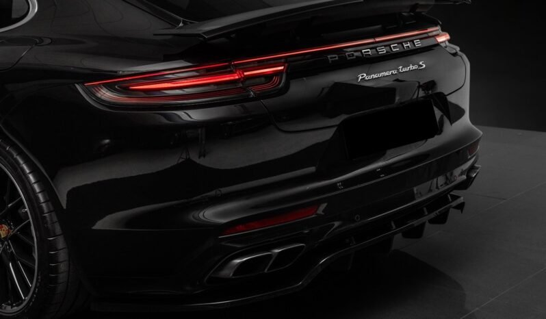 
								Porsche Panamera Turbo S E-Hybrid 680 ch SportDesign / 360° / ACC / Burmester / Toit panoramique / Soft-Close full									