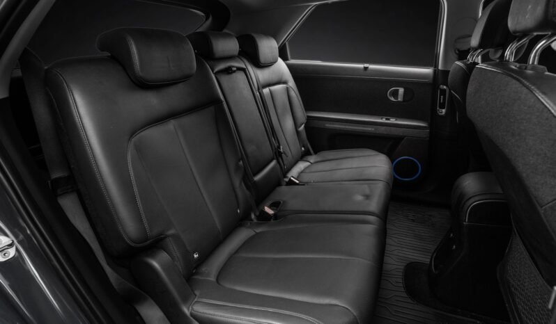 
								Hyundai Ioniq 5 Long Range AWD 305 ch, HUD, Caméra 360°, Cuir, Sièges Relax, Bose, HFest, 1 Propriétaire, Norvégien full									